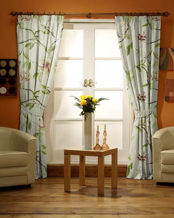 Prestigious Chinoise Chintz Curtains