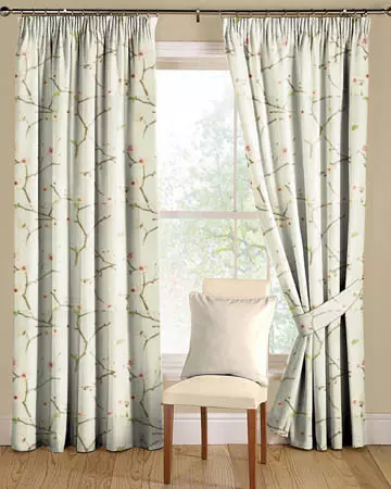 Prestigious Emi Chintz Curtains