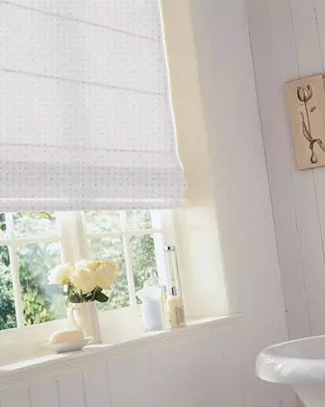 A La Carte Blush Roman Blinds