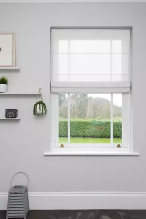 Edmund Bell Revive FR White Roman Blinds