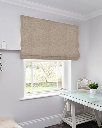 Prestigious Textiles Stamford Linen Roman Blinds