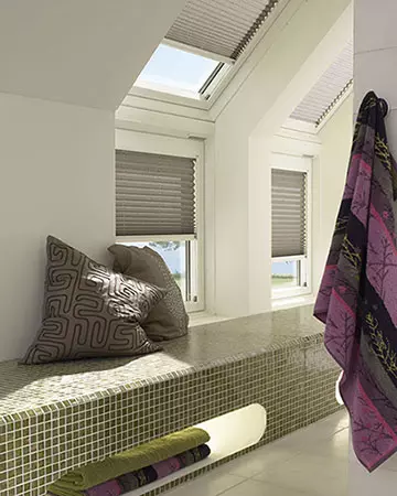 Brown Pleated Velux